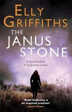 Elly Griffiths: The Janus Stone, Buch