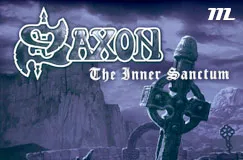 "SAXON The Inner Sanctum" oben links, graues Logo. Szene mit keltischem Kreuz und Felsen im Hintergrund.