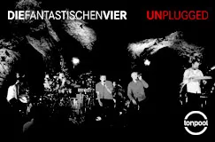 "DIE FANTASTISCHEN VIER UNPLUGGED" in weiß und rot. Schwarz-weiß Foto einer Band in einer Höhle. tonpool Logo.