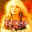Text: "DORO LIVE". Eine Frau mit langen, blonden Haaren vor einem orangefarbenen Hintergrund.