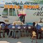 Text: "DAVID ALLAN COE", "TEXAS MOON", "BOYS", "DOG". Eine Gruppe von Personen zeigt ihre Rückseiten, ein Hund steht daneben., CD