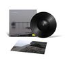 Ein schwarzes Vinyl, Albumcover mit Brückenmotiv, und ein Landschaftsfoto., LP