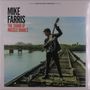 "MIKE FARRIS - THE SOUND OF MUSCLE SHOALS. Mann mit Gitarre auf alter Brücke, Hintergrund: Fluss und bewaldete Ufer.", LP