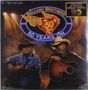 "Bellamy Brothers 50 Years On" steht in Neon über zwei Männern mit Gitarren, die Cowboyhüte tragen. Oberes Etikett: Limited Edition., LP