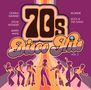 „70s Disco Hits“ Vol. 3 steht in großen, stylischen Buchstaben. Namen wie Donna Summer und Blondie sind daneben. Unten sind Silhouetten tanzender Figuren in Retro-Outfits.