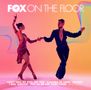 Text: "FOX ON THE FLOOR... CAN'T TAKE MY EYES OFF YOU..." Tänzerpaar in eleganter Pose, dynamischer Hintergrund.