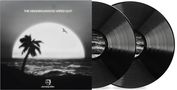 "The Neighbourhood Wiped Out!" und "10th Anniversary Edition." Schallplatten vor Sonnenuntergang, Palme und Möwe., 2 LPs