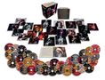"Bob Dylan The Rolling Thunder Revue: The 1975 Live Recordings. Columbia Records. Foto von Bob Dylan mit Hut und Gitarre.", 39 CDs