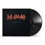 "DEF LEPPARD" und "GREATEST HITS" stehen auf einem schwarzen Plattencover mit sichtbarer Vinyl-Schallplatte., LP