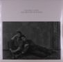 Oben steht "Oliver Coates The History of Sound". Zwei Personen in dunkler Kleidung lehnen an einer Wand., 2 LPs