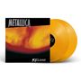 "Metallica" und "ReLoad" auf der Hülle, mit feurigem Rot-Gelb-Design. Zwei gelbe Vinyl-Schallplatten., 2 LPs