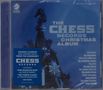"The Chess Records Christmas Album" mit Künstlern wie Chuck Berry und The Moonglows. Von Schachfigur und Deko umrahmt.
