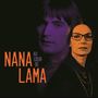 Texte: "NANA AU CŒUR DE LAMA". Eine Frau mit Brille vorne, lila Bild eines Mannes im Hintergrund., CD
