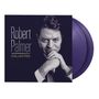 „Robert Palmer: Collected“ steht oben. Schwarz-weißes Porträt eines Mannes mit verschränkten Händen, lilafarbene Schallplatte., 2 LPs