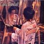 „Linda Ronstadt“ und „Simple Dreams“ erscheinen groß. Eine Frau in Kimono sitzt vor mehreren Spiegeln, elegant und nostalgisch., LP