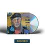 Text: "SIGNED". Eine farbenfrohe Illustration eines Mannes mit Mütze, daneben eine CD., CD