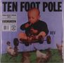 "Ten Foot Pole", "REV", "EVERGREEN". Ein Baby in einem kleinen Fahrzeug hält ein Streichholz, umgeben von Hühnern auf Gras., LP