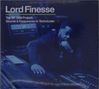 Der Text lautet: "Lord Finesse. The SP 1200 Project: Sounds & Frequencies in Technicolor." Ein Mann sitzt nachdenklich in einem Studio.