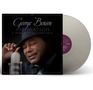 Texte: "George Benson, Inspiration: A Tribute to Nat King Cole". Ein Mann lächelnd mit Mikrofon, Schallplatte beige.