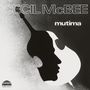 Text: "CECIL McBEE", "mutima". Silhouette eines Kontrabasses und eines Profils, schwarz-weiß gestaltet., LP