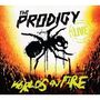 The Prodigy: Worlds On Fire (CD + DVD), 1 CD und 1 DVD