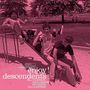 Texte: "enjoy! descendents, Bill Stevenson, Doug Carrion, Ray Cooper, Milo Aukerman." Vier Personen auf einem Spielplatz., LP