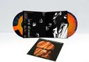 "Songs for Lovers," "Time for Love," "Autumn in New York." Zwei Schallplatten, schwarz-orange, Hülle mit Foto einer lächelnden Frau., 2 LPs