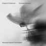 Mogens Christensen, Growing Darkness, Messiaen Quartet Copenhagen. 
Eine verschwommene, abstrakte Schwarz-Weiß-Illustration., CD