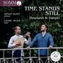 „TIME STANDS STILL“ – Dowland & Danyel. Kieran White, Tenor, Cédric Meyer, Laute. Zwei Männer, einer mit Laute auf Brücke., CD