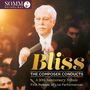 "SOMM Recordings. Bliss: The Composer Conducts. A 50th Anniversary Tribute. Foto eines älteren Dirigenten bei der Arbeit."