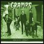 "The Cramps" und "Gravest Gravy". Eine Band posiert in einer Gasse, zwei Männer halten Hunde an Leinen., CD