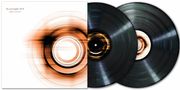 Text: "the pineapple thief, tightly unwound". Zwei Schallplatten mit abstraktem, orange-braunem Kreismuster auf dem Cover., 2 LPs