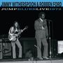 "Jimmy Witherspoon & Robben Ford", "Jump Blues Live 1972"; ein Sänger und ein Gitarrist auf der Bühne., LP