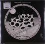 "Modest Mouse An Eraser and a Maze" über einem schwarz-weißen, surreales Kunstwerk mit gepunkteten Formen und Mond., 2 LPs