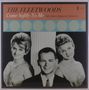 Cover von "THE FLEETWOODS Come Softly To Me", zeigt drei lächelnde Personen in Schwarzweiß., LP