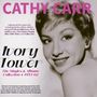 "Cathy Carr" in Großbuchstaben oben. "Ivory Tower" darunter. Schwarz-weißes Porträtfoto einer lächelnden Frau., 2 CDs