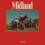 Roter Hintergrund mit den weißen Worten "Midland" oben und "Stages" unten. Drei Cowboy-Figuren, auf Motorrad, Pferd, und neben Auto., CD