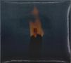 Ein dunkler Hintergrund mit einer flackernden, gelb-orange Flamme in der Mitte., CD