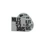 Aufschrift: "MILES DAVIS 56", "the prestige recordings", "DISC ONE". Zwei CDs und eine Hülle mit stilvollem Design., 3 CDs