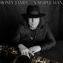 Text: "Boney James A Simple Man". Ein Mann mit Hut, freundlich schauend, sitzt vor einem Saxophon. Schwarz-Weiß-Foto., LP