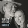 Willie Nelson & Sister Bobbie: December Day: Willie's Stash Vol.1 (180g), 2 LPs