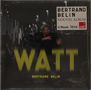 "BERTRAND BELIN NOUVEL ALBUM" und "WATT" in Gelb. Dunkler Hintergrund mit einem Mann in Bewegung.