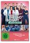 "In aller Freundschaft – Die jungen Ärzte. Staffel 11/Teil 2, Folgen 439-456, FSK ab 12 freigegeben." Zeigt Ärzte in Uniformen.