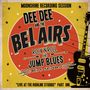 Logo mit dem Text: "Moonshine Recording Session", "Dee Dee and the BelAirs", "Rock'n'Roll and Jump Blues", "Live at the Highline Studios" Part One". Eine E-Gitarre ist rechts abgebildet auf einem rot-gelben Hintergrund mit Sternen., CD