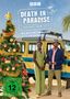 "Death in Paradise: Weihnachtsmänner in Gefahr". Zwei Personen stehen neben einem Weihnachtsbaum und einem Polizeiauto., DVD