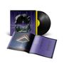 Der Text lautet "DEEP PURPLE". Zu sehen sind ein Schallplattencover, eine schwarze Vinyl-Schallplatte und ein offenes Booklet., 2 LPs