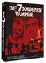 "Die 7 goldenen Vampire." Zwei Gesichter, einer angreifend, roter Hintergrund mit Silhouetten kämpfender Figuren. Filmplakat.