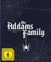 „Die Addams Family - Die komplette Serie“. Illustration: Spinnennetze und eine herabhängende weiße Spinne; FSK 6., 6 Blu-ray Discs