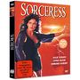 Filmcover mit Texten: „SORCERESS“, „Nicht freigegeben unter 18 Jahren“. Frau vor rotem Hintergrund mit Blitzen., DVD