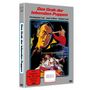 „Das Grab der lebenden Puppen“: DVD-Cover, Illustration von erschrockenem Mann mit roten Händen und gruseliger Szene im Bett., DVD